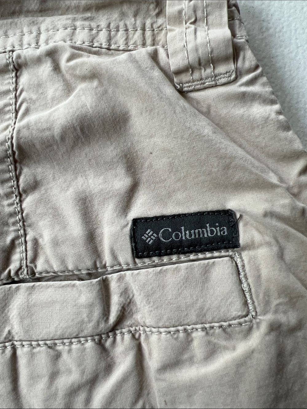 Columbia Men’s Khaki Cargo Pants - Light Tan
